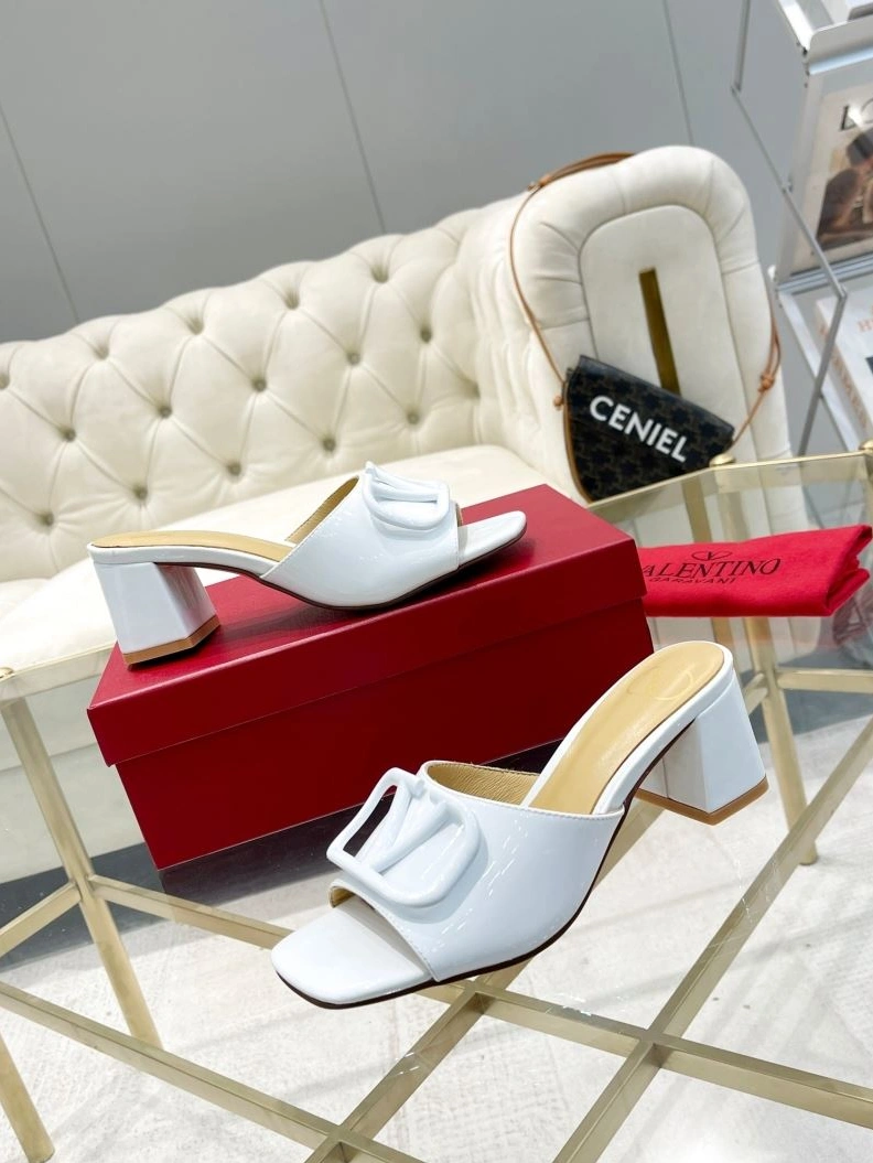 ModernLook Vxlxntino Slippers 230010