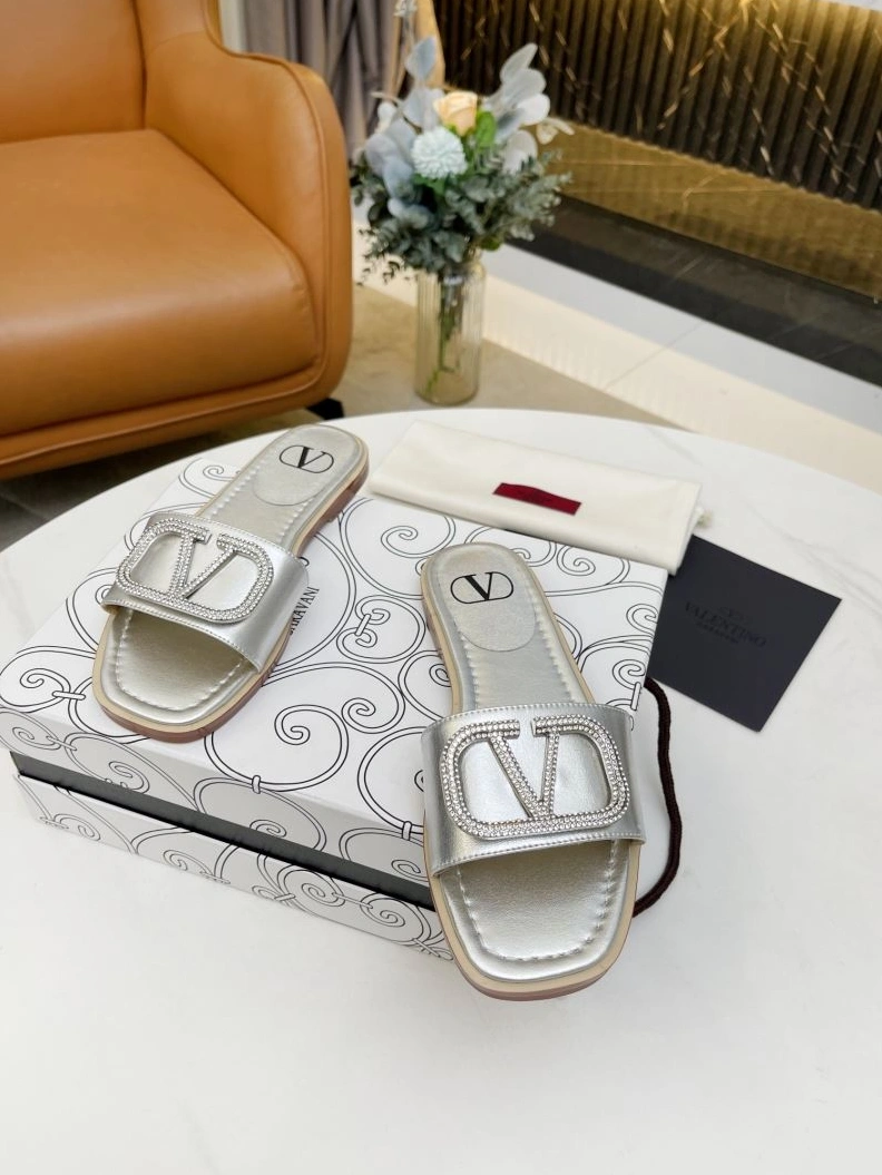 Sleek Vxlxntino Slippers 230018