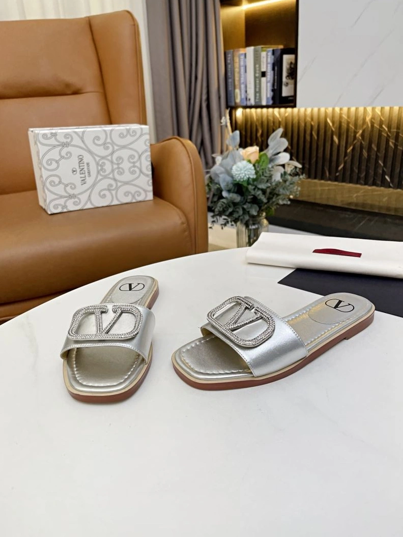 Sleek Vxlxntino Slippers 230018