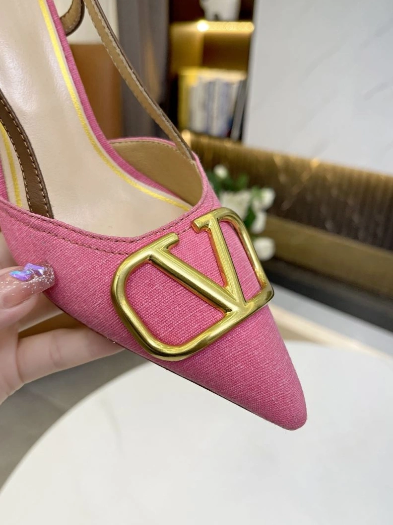 Reliable Vxlxntino High Heels 230094
