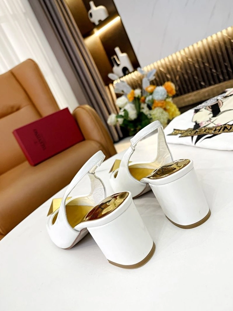 UrbanStyle Vxlxntino High Heels 230081