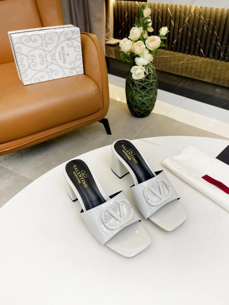 Cozy Vxlxntino Slippers 229988