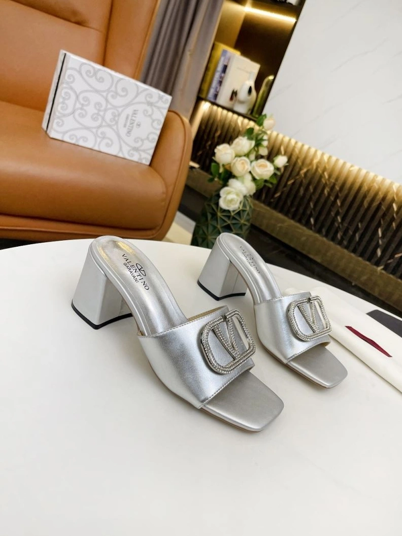 UrbanStyle Vxlxntino Slippers 229990