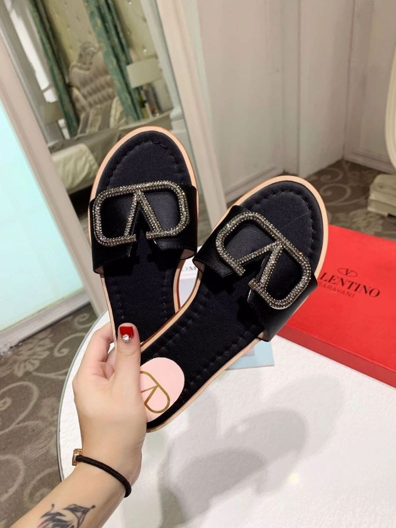 Bright Vxlxntino Slippers 229987