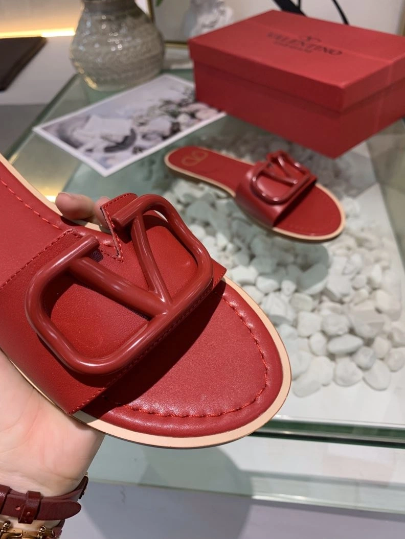 Resilient Vxlxntino Slippers 229983