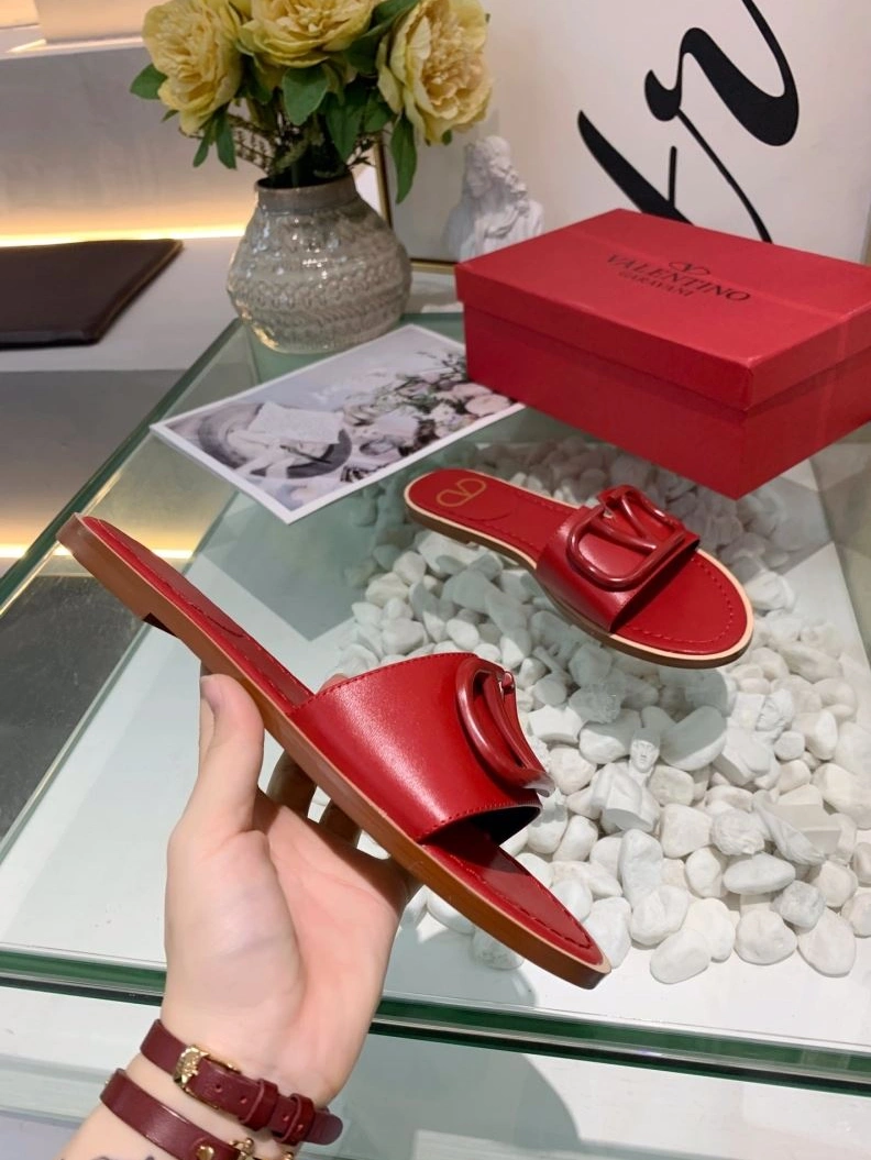 Resilient Vxlxntino Slippers 229983