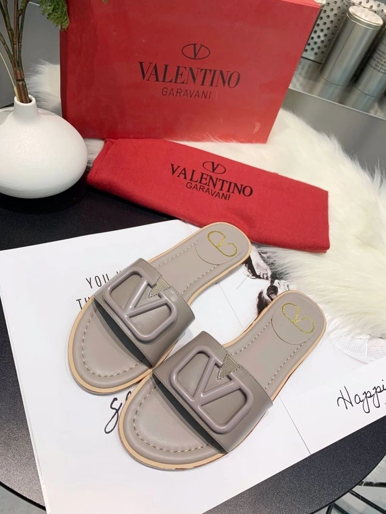 Reliable Vxlxntino Slippers 229985