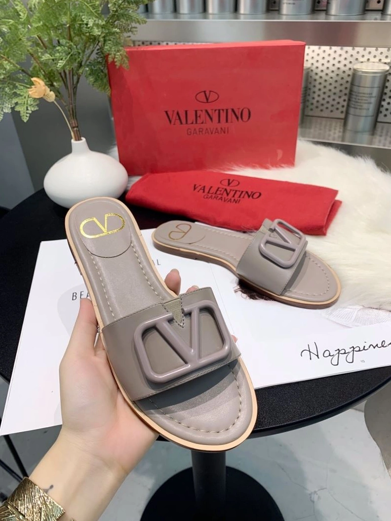 Reliable Vxlxntino Slippers 229985