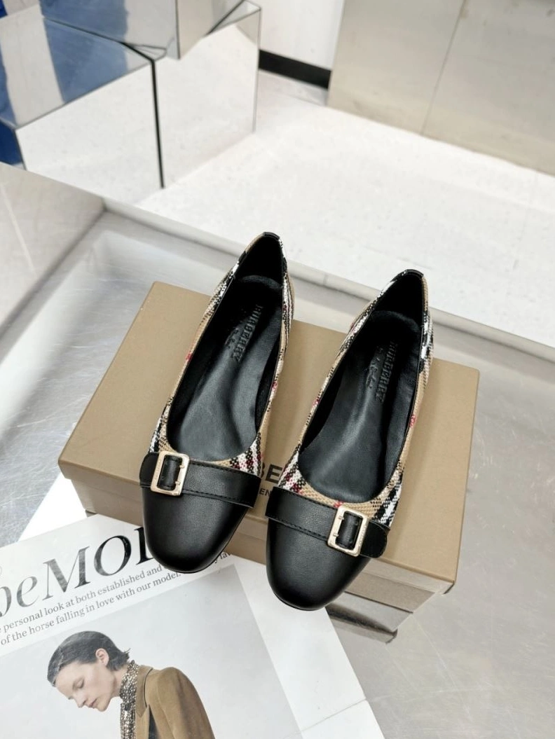 Vibrant Bxrbxrry Flat Shoes 114960