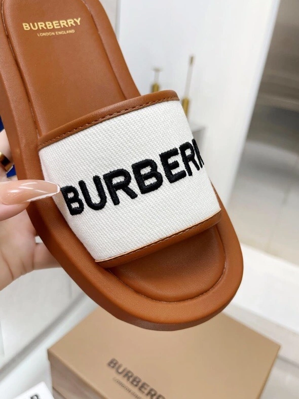 Bxrbxrry Slippers Vibrant 114948