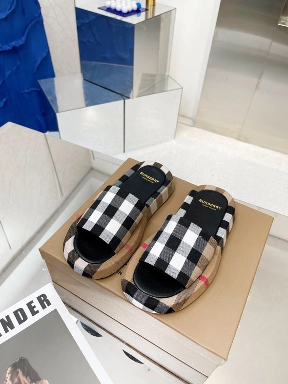 Bxrbxrry Slippers NewStyle 114947