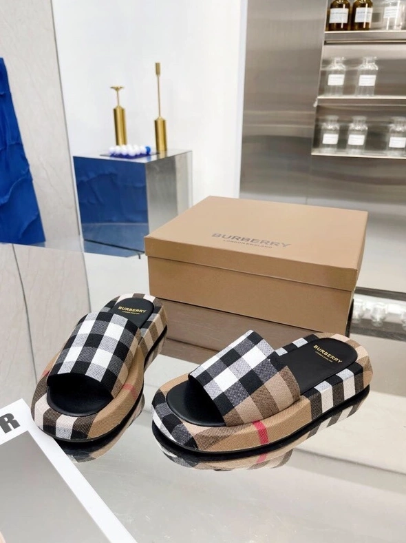 Bxrbxrry Slippers NewStyle 114947