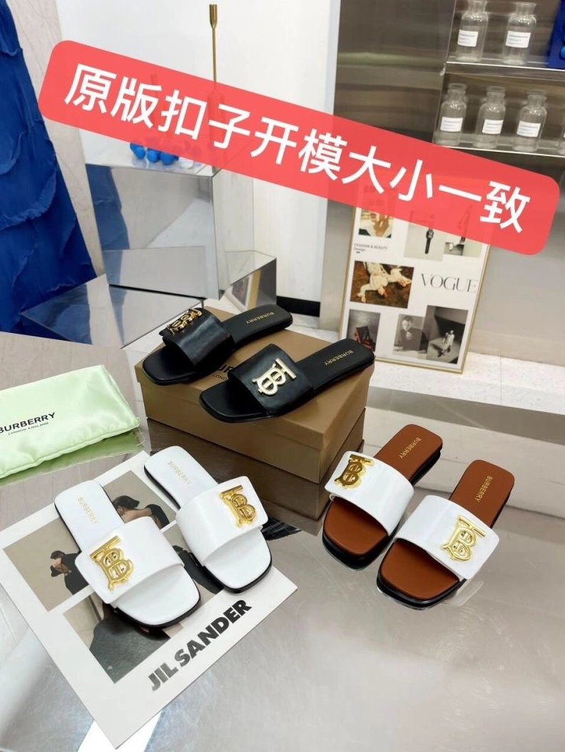 Affordable Bxrbxrry Slippers 114940