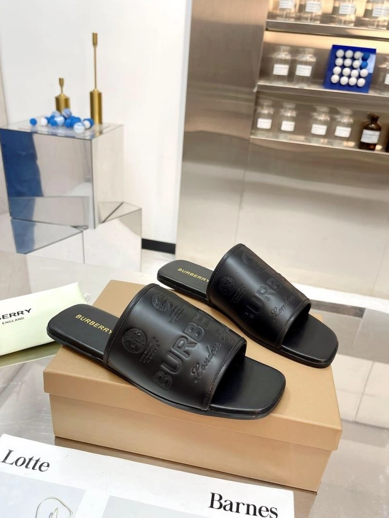 Bxrbxrry Slippers Timeless 114937