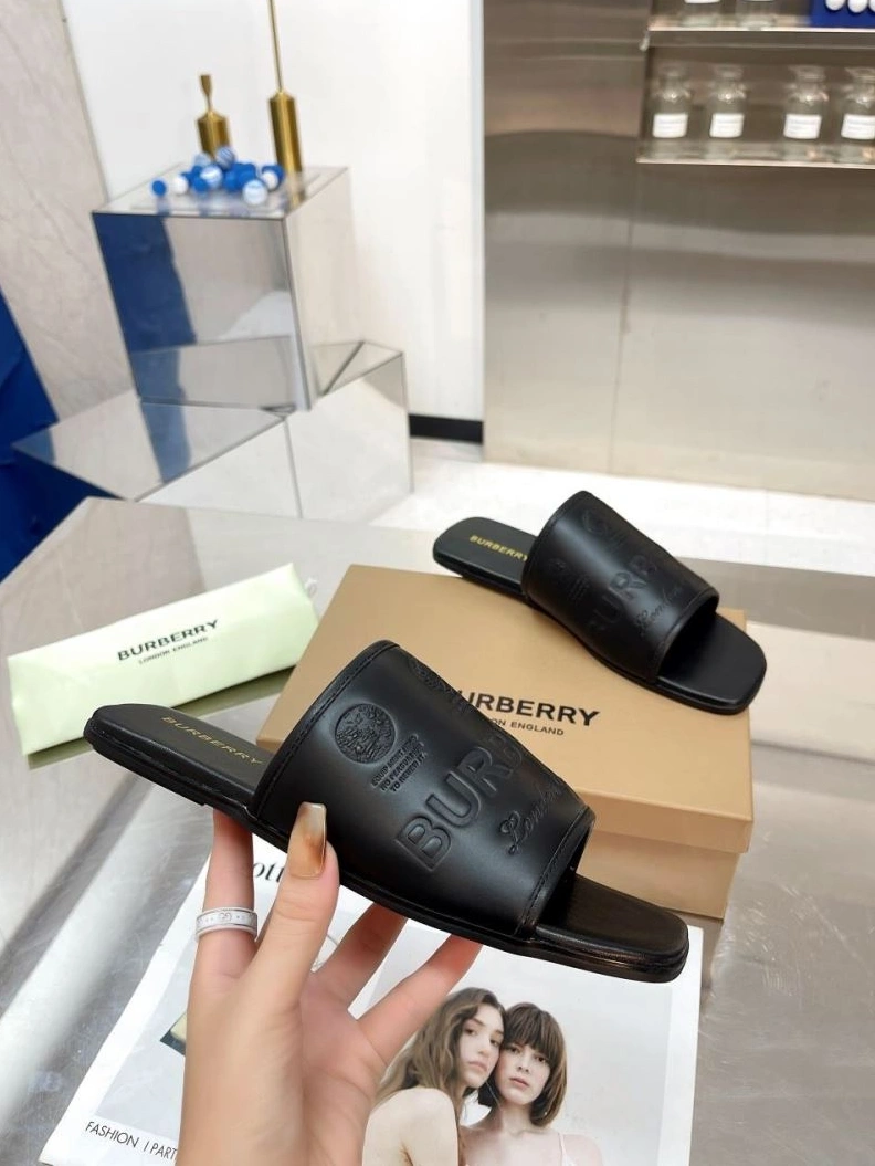 Bxrbxrry Slippers Timeless 114937