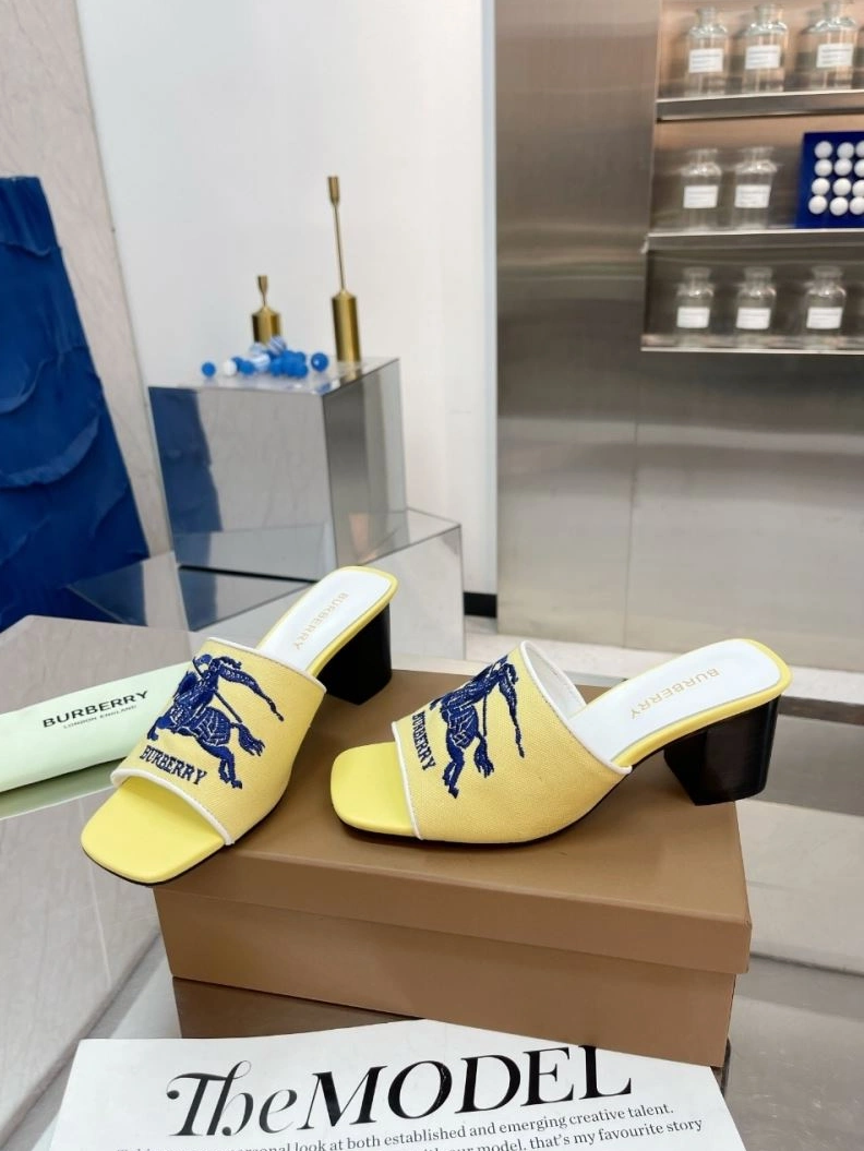 Bright Bxrbxrry Slippers 114926