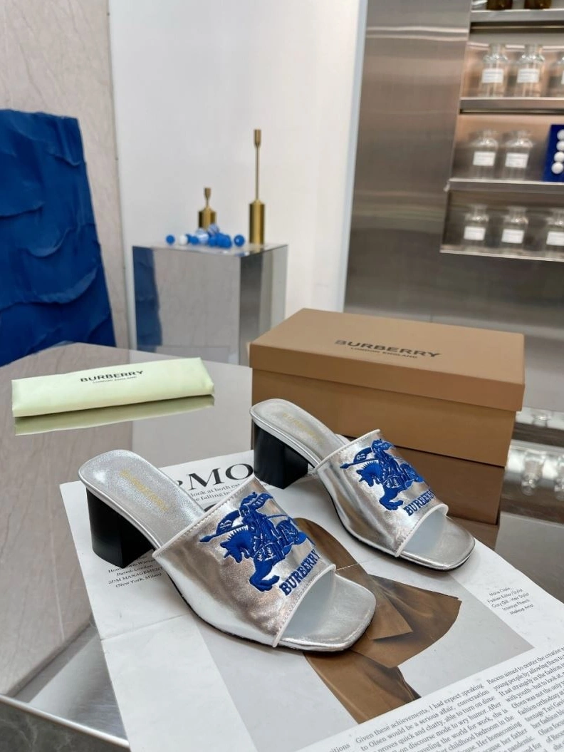 HighQuality Bxrbxrry Slippers 114928