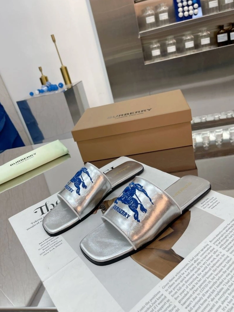 Bxrbxrry Slippers GoAnywhere 114914