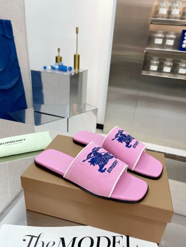 Bxrbxrry Slippers Resilient 114909