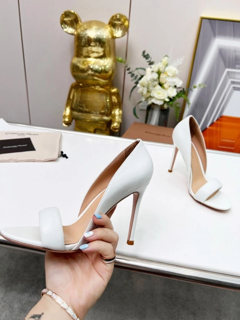 WellDesigned Othxr High Heels 213171