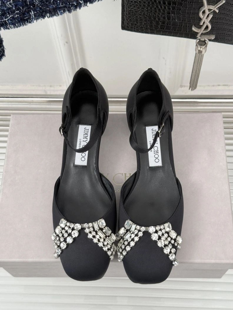Trendy Chxnxl Sandals 122820