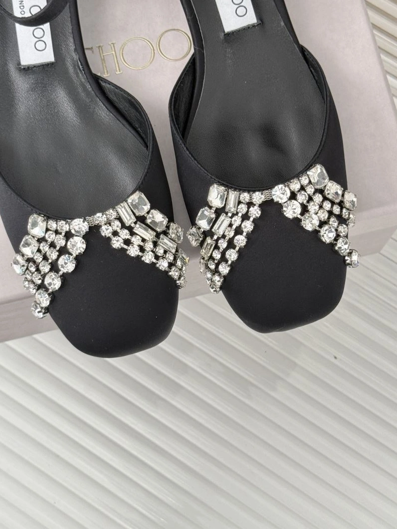Trendy Chxnxl Sandals 122820