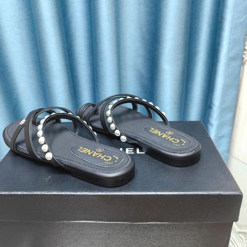 Chxnxl Slippers WellDesigned 122411