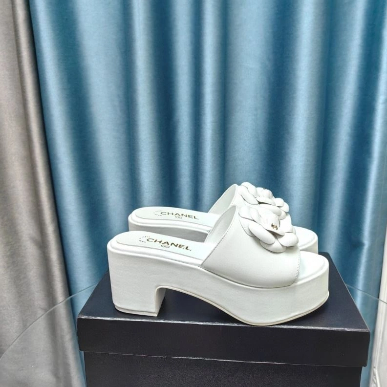 Cozy Chxnxl Slippers 122393