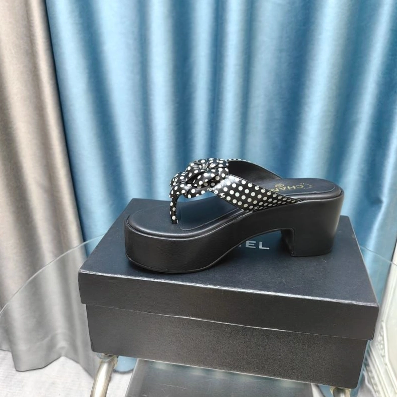 Chxnxl Slippers Functional 122392
