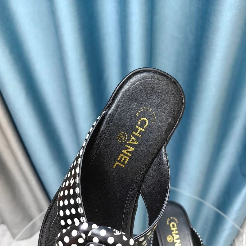 Chxnxl Slippers Functional 122392