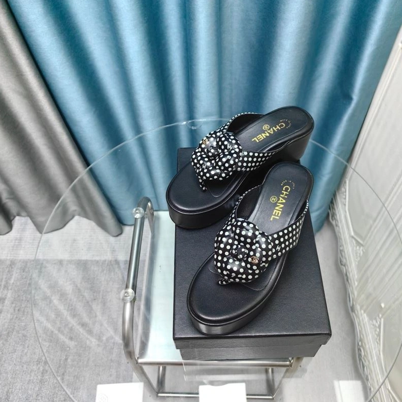 Chxnxl Slippers Functional 122392