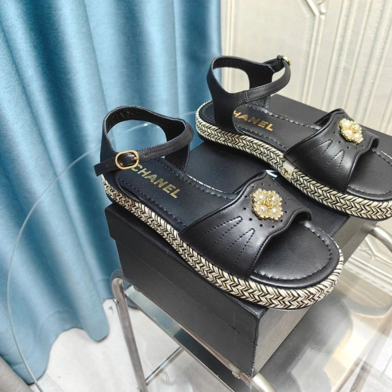 Sleek Chxnxl Sandals 122829