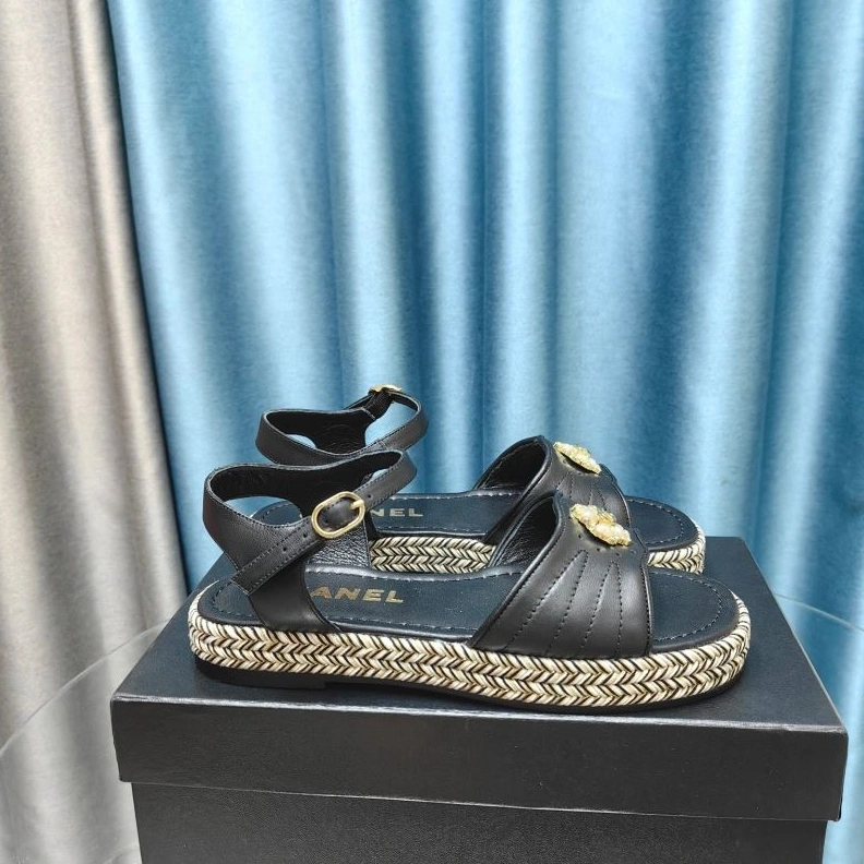 Sleek Chxnxl Sandals 122829