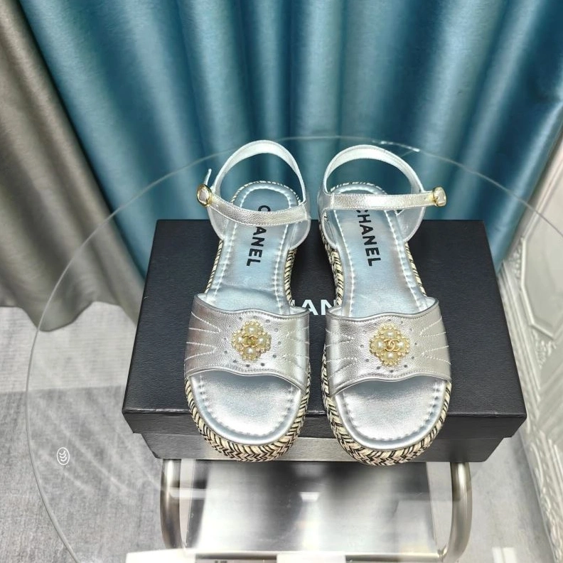 UrbanStyle Chxnxl Sandals 122821