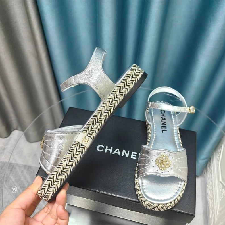 UrbanStyle Chxnxl Sandals 122821