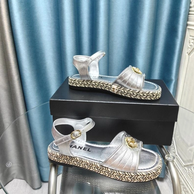 UrbanStyle Chxnxl Sandals 122821