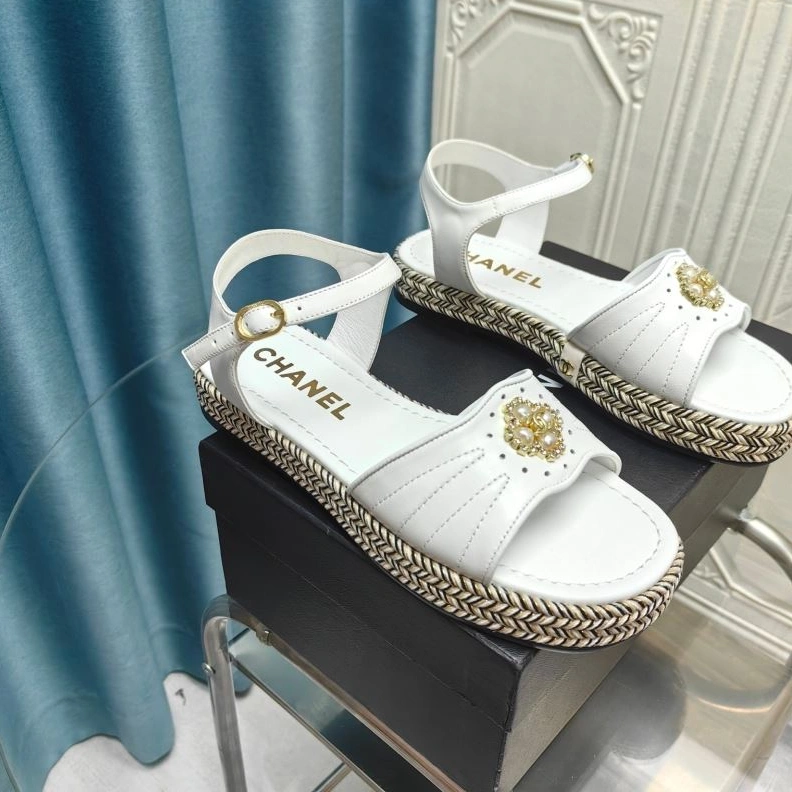 Compact Chxnxl Sandals 122815