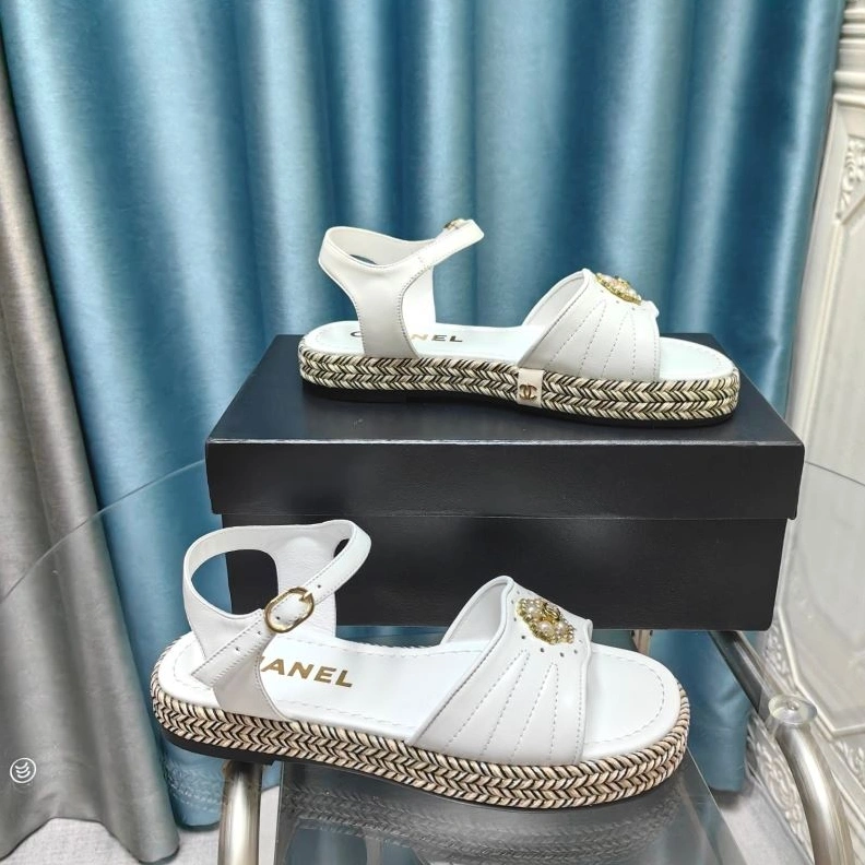 Compact Chxnxl Sandals 122815
