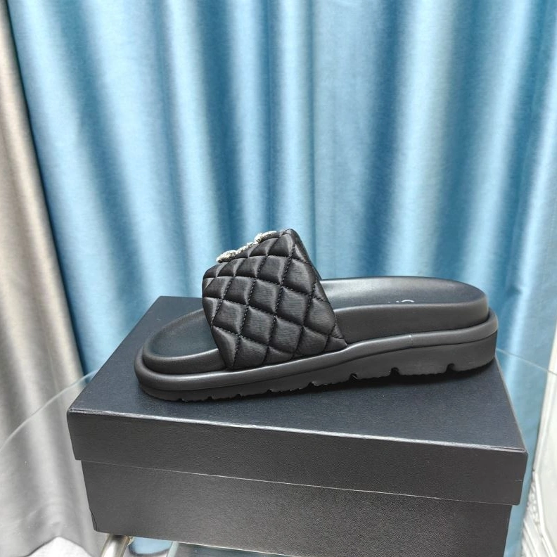 BestValue Chxnxl Slippers 122381