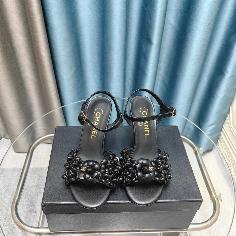 Chxnxl Sandals WellDesigned 122814