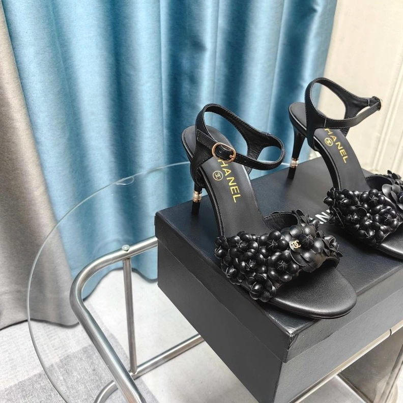 Chxnxl Sandals WellDesigned 122814