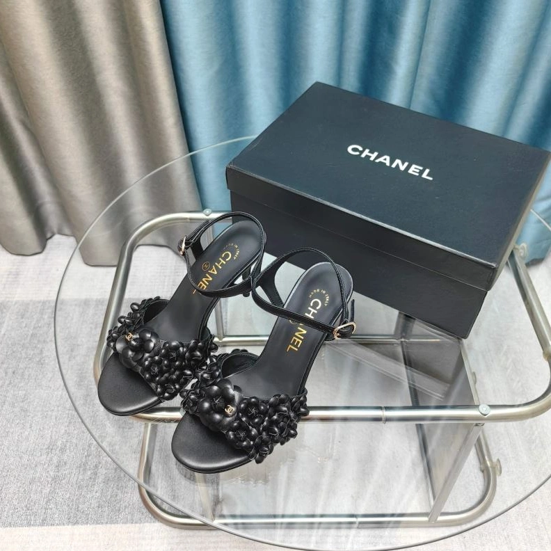 Chxnxl Sandals WellDesigned 122814