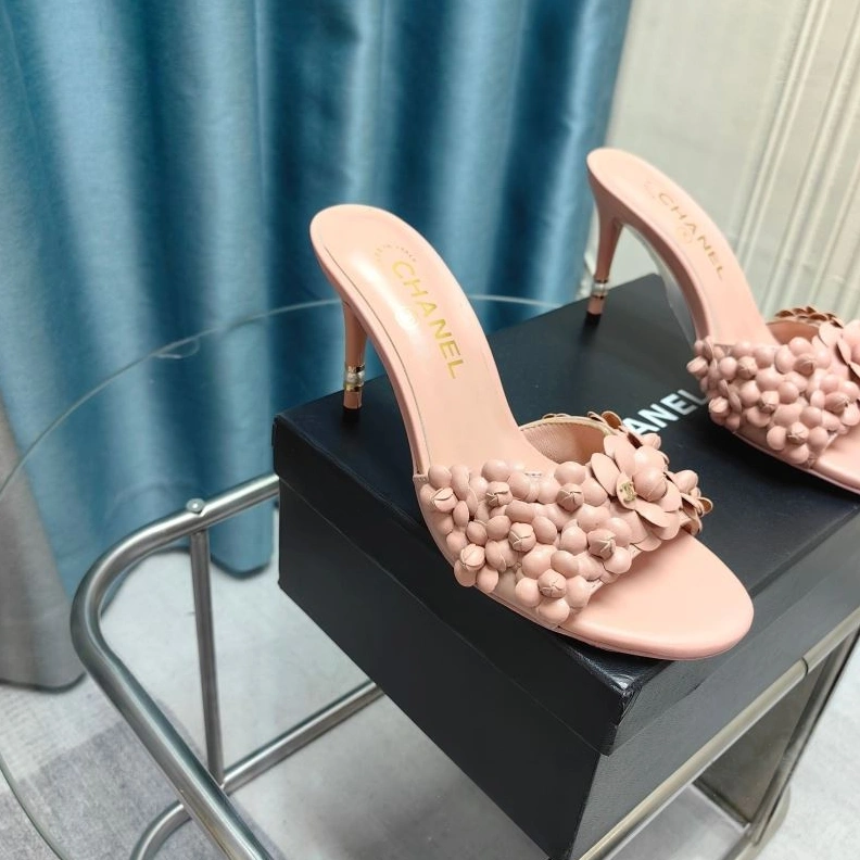 Efficient Chxnxl Slippers 122377