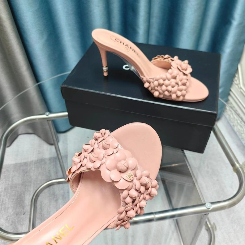 Efficient Chxnxl Slippers 122377
