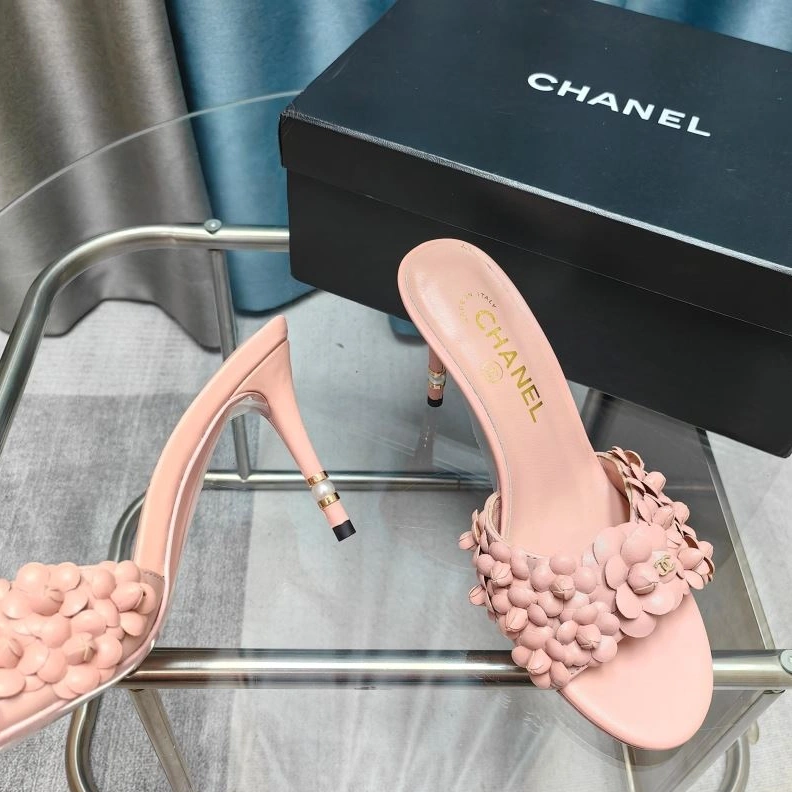 Efficient Chxnxl Slippers 122377