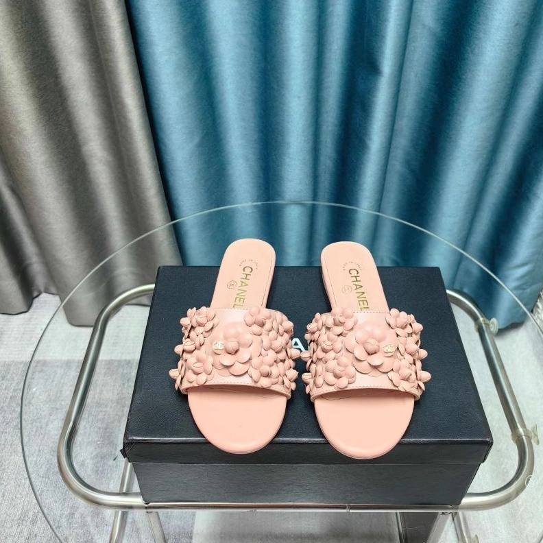 Chxnxl Slippers WellDesigned 122367