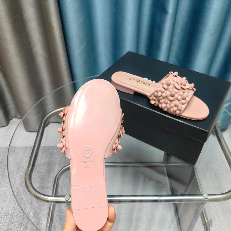Chxnxl Slippers WellDesigned 122367
