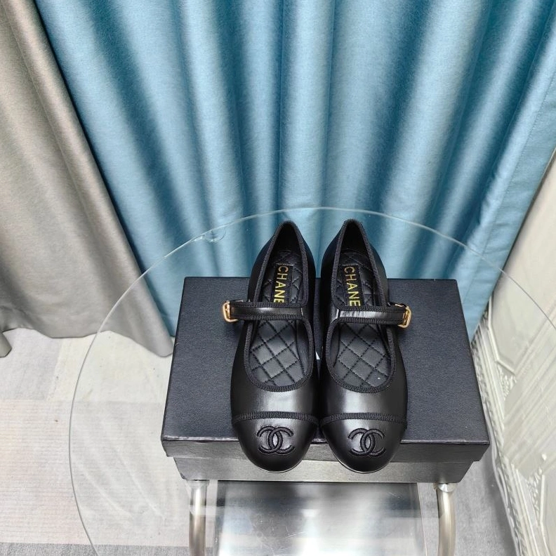 Timeless Chxnxl Flat Shoes 123155