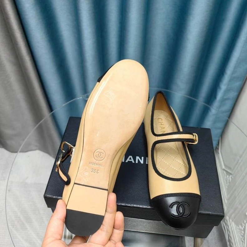 Soft Chxnxl Flat Shoes 123153