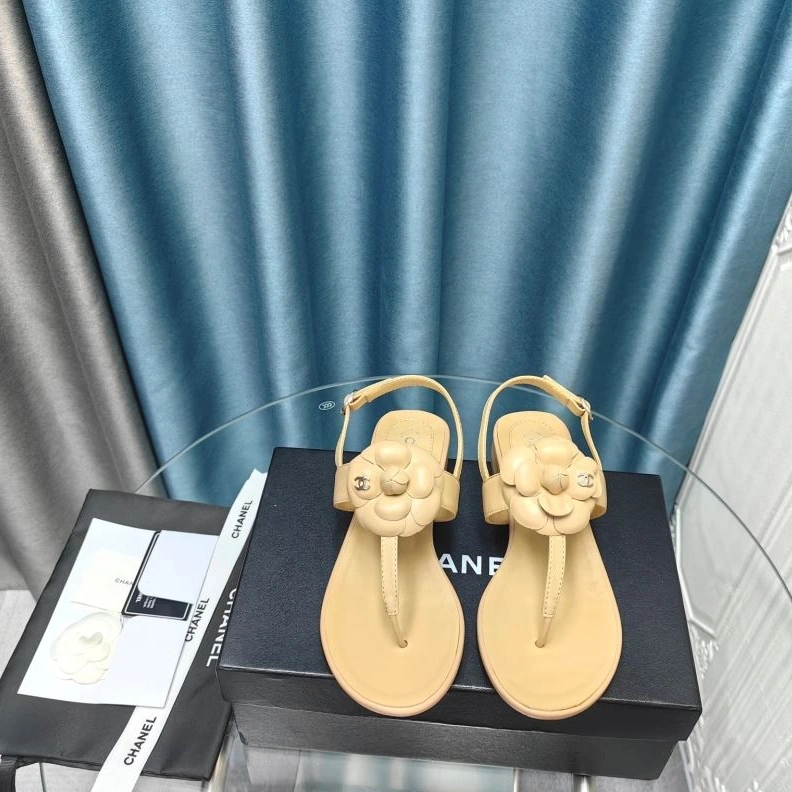 ModernLook Chxnxl Sandals 122803
